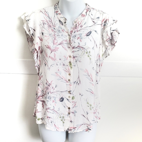 lovestitch Tops - LOVESTITCH White Floral Button Down Blouse